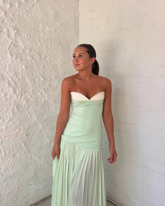 She Is Olla Nicolette - Mint