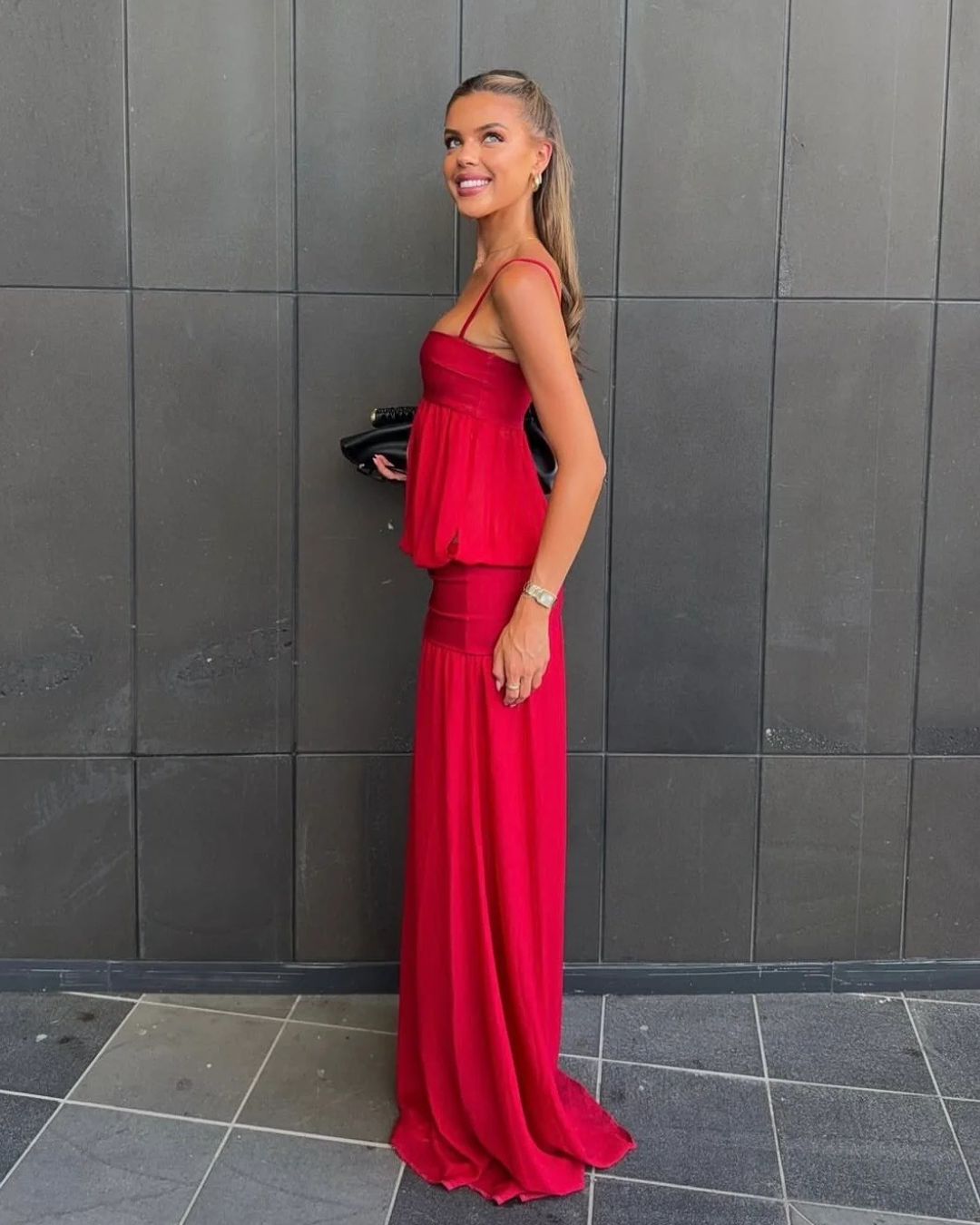 Ance Gria Romeo Gown - Red